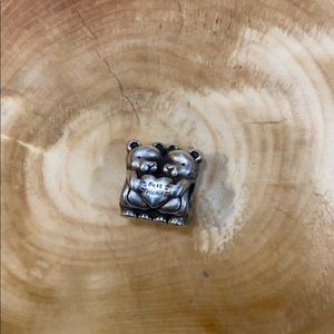 Authentic Pandora “Best friends”  silver charm